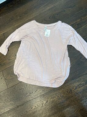 Light Pink 3/4 Sleeve Scoop Neck Top size M